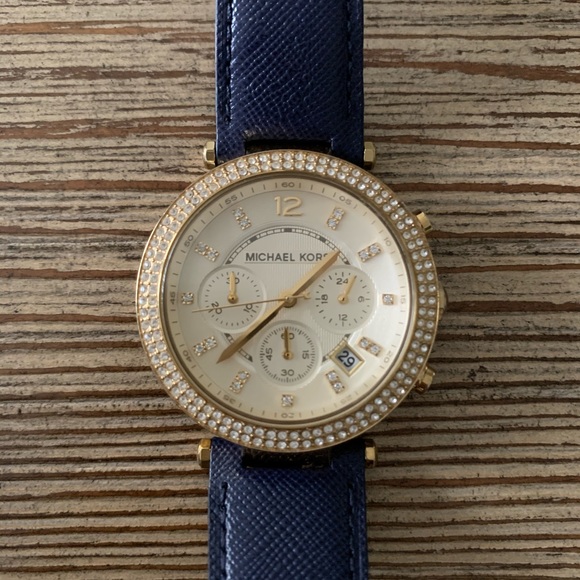 Michael Kors Watch - Picture 5 of 5